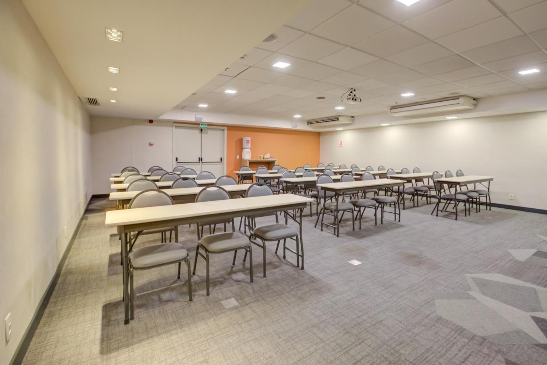 Ibis Budget Rio De Janeiro Nova America Екстер'єр фото